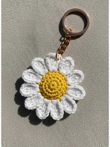 Cute Daisy Keychain