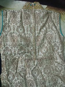 Ethnic gown