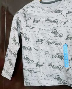 Grey Printed T-shirt For Baby Boy 5- 6 Year