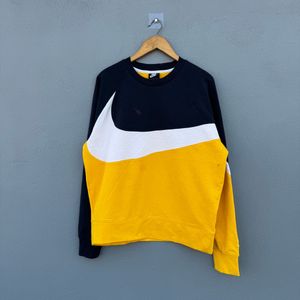 Nike Colorblock Crewneck Sweatshirt