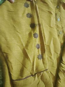 Elegant Embroidered Kurta