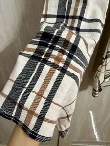 Pinteresty Off White - Flared Plaid Pants