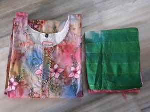 Multicolor Floral Maslin Kurti With Dupatta