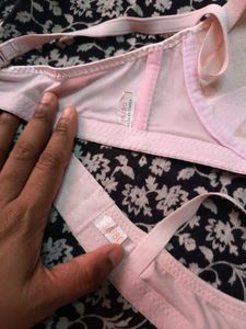 High quality  3 Light Pink Bras