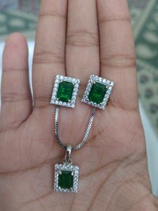 American Diamond Silver Green Pendant Set
