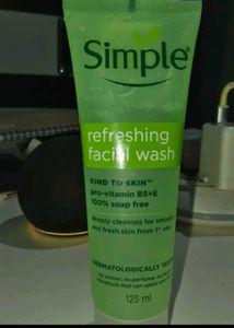 Simple Refreshing Facial Wash