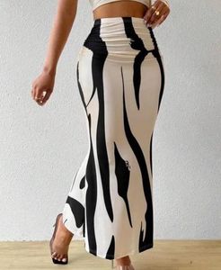 🖤🤍🦓Chic Zebra Print Maxi Skirt