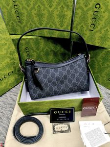 GUCCI* *GG EMBLEM SMALL SHOULDER BAG*WD BOX