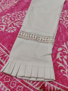 Women White Trousers