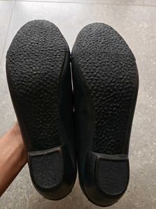 New Classic Women Black Pumps