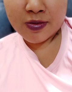 colour changing lipstick
