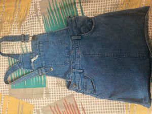 Pantaloons Denim Dangree skirt for 5-7 years