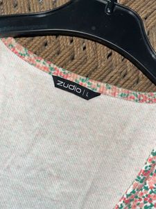 Zudio Floral Ruched Crop Top