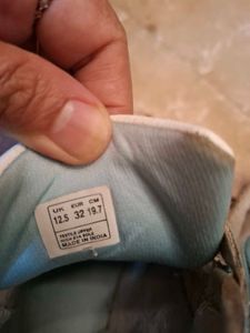 Chic Pastel Sneakers for girls 6 to 8years old