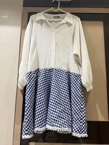 Chic White &amp; Blue Gingham Dress