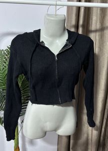 ♠️Black Cropped Zip-Up Hoodie♠️