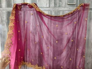 Elegant Wine &amp; Gold Dupatta/ Voni