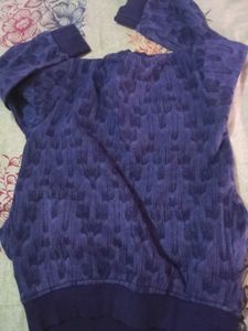 Blue Graphic Print Long Sleeve Top