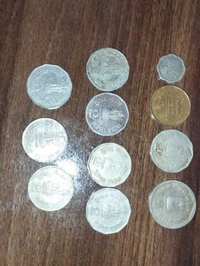 Two 2 Rupees/paisa coin from 1960-2003 collecti