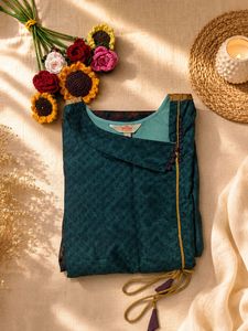 Elegant floor length printed Kurta
