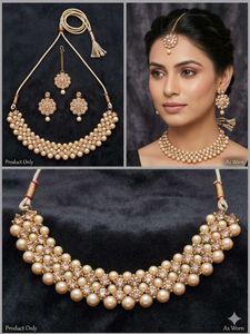 Elegant Pearl & Crystal Necklace Set