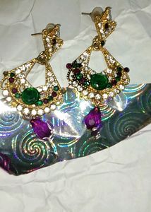 Beautiful Earrings Hangings ✨✨🎀Like New🎁🌈
