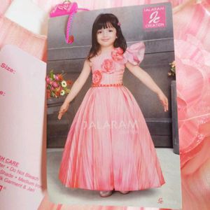 New 🆕️ Beautiful 😍 🤩  party wear Frock for girl