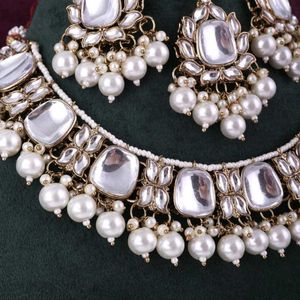 kundan jewellery set