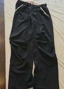 Stylish Black Wide-Leg Pants