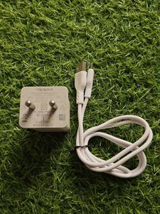 Oppo 5V/2A Power Adapter