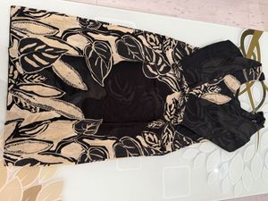 Elegant Black Floral Print Saree