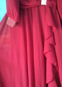 Beautiful Wine mahroon Gown 🍷