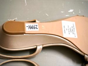 'W' Rose Gold Square Toe Wedges