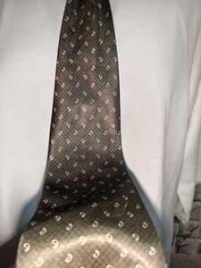 Classic Geometric Pattern Tie