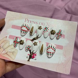 Navratri Press on Nails - Festive Dots & Charms, c