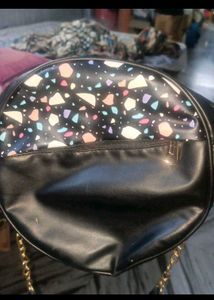 Chic Black Handbag