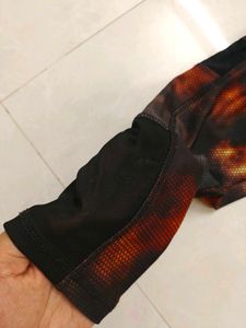 Stylish Print Leggings with Mesh Accents