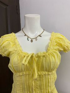Cute Yellow Puff Sleeve Top