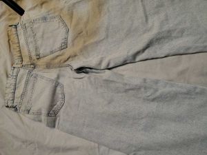 H&amp;M Light Wash Jeans