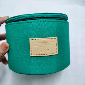 SMYTTEN GREEN VANITY BOX 😍😍