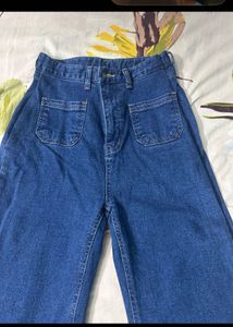 combo of Stylish Blue Wide Leg Jeans and top
