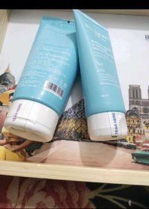 Dot &amp; Key Face Wash