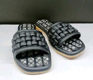🖤 XMAY Women’s Rubber Slippers for Daily Use
