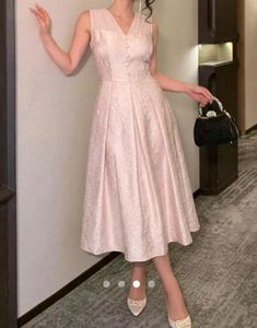 Elegant Pink Midi Dress