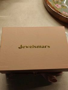GIFT BOX + 7 JEWELLARY + 2 MYSTERY