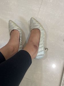Sparkly Silver Pointed Toe Flats