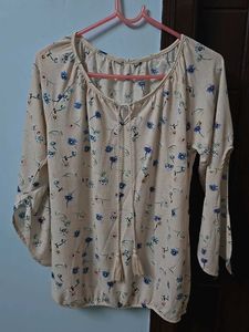 Casual Top With Floral Designs