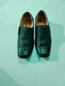 Classic Black Leather Loafers