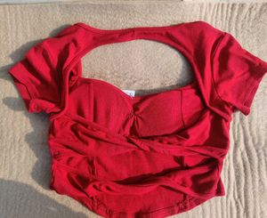 Diva coded crop top