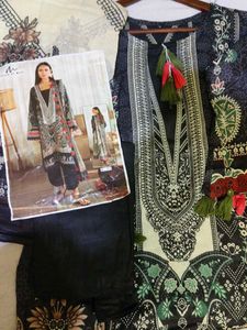 Printed Pure cotton Lawn Kurta set.